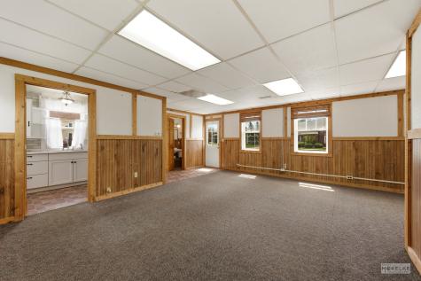 101 & 109 West Church Street Sandwich IL 60548