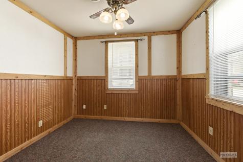 101 & 109 West Church Street Sandwich IL 60548