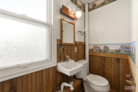 101 & 109 West Church Street Sandwich IL 60548