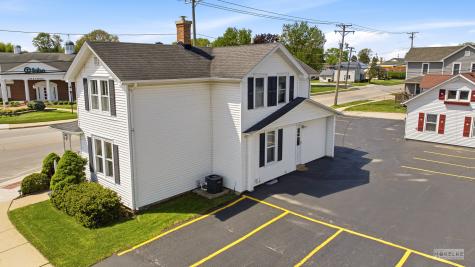 101 & 109 West Church Street Sandwich IL 60548
