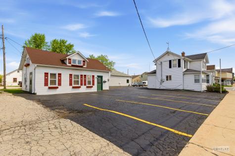 101 & 109 West Church Street Sandwich IL 60548