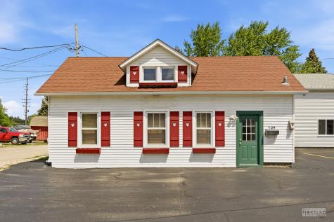 101 & 109 West Church Street Sandwich IL 60548