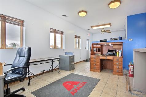 19560 Burnham Avenue Lynwood IL 60411