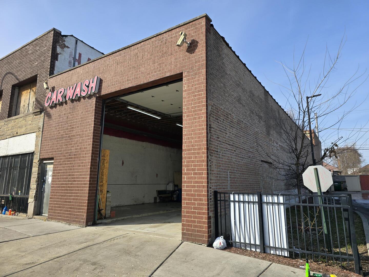 4940 West North Avenue Chicago IL 60639