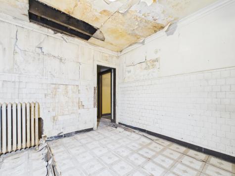 6602 South Troy Street Chicago IL 60629