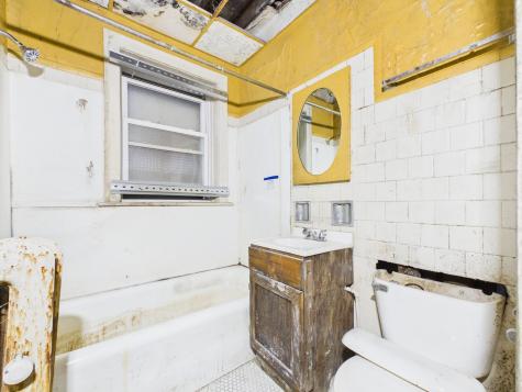 6602 South Troy Street Chicago IL 60629