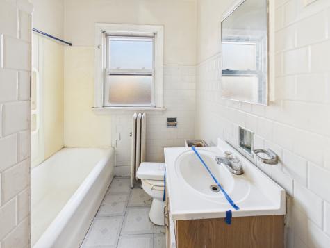 6602 South Troy Street Chicago IL 60629