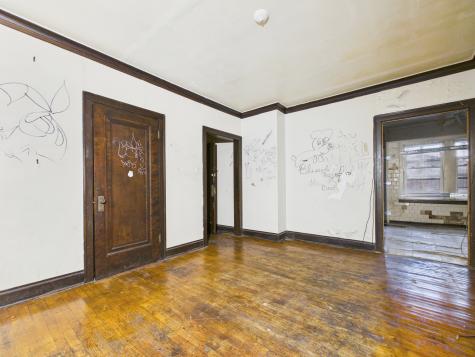 6602 South Troy Street Chicago IL 60629