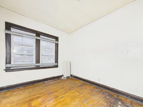 6602 South Troy Street Chicago IL 60629