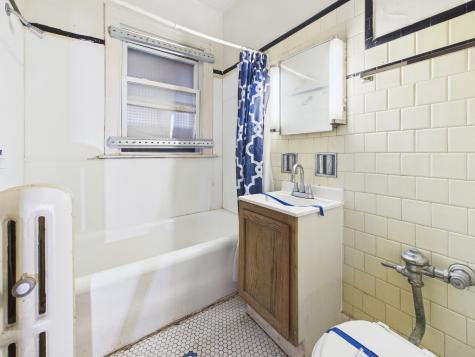 6602 South Troy Street Chicago IL 60629