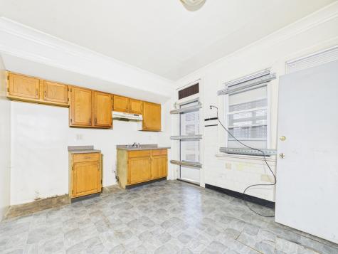 6602 South Troy Street Chicago IL 60629