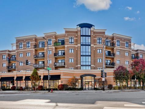 2633 West Bryn Mawr Avenue Chicago IL 60659