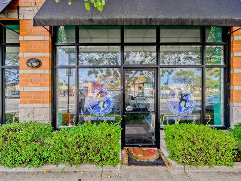 2633 West Bryn Mawr Avenue Chicago IL 60659