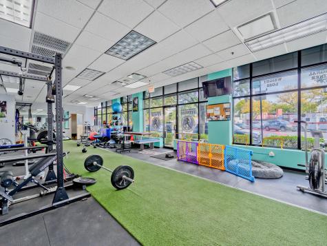 2633 West Bryn Mawr Avenue Chicago IL 60659