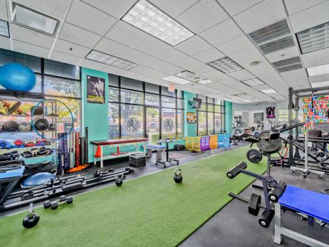 2633 West Bryn Mawr Avenue Chicago IL 60659