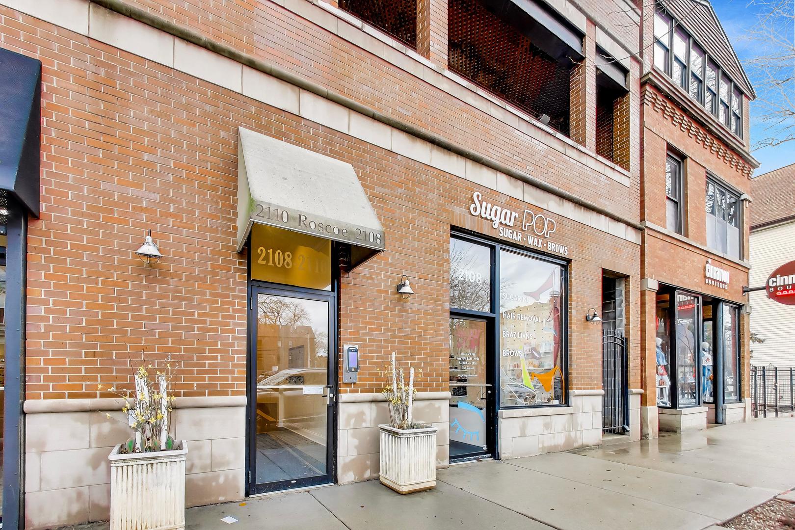 2108 West Roscoe Street Chicago IL 60618