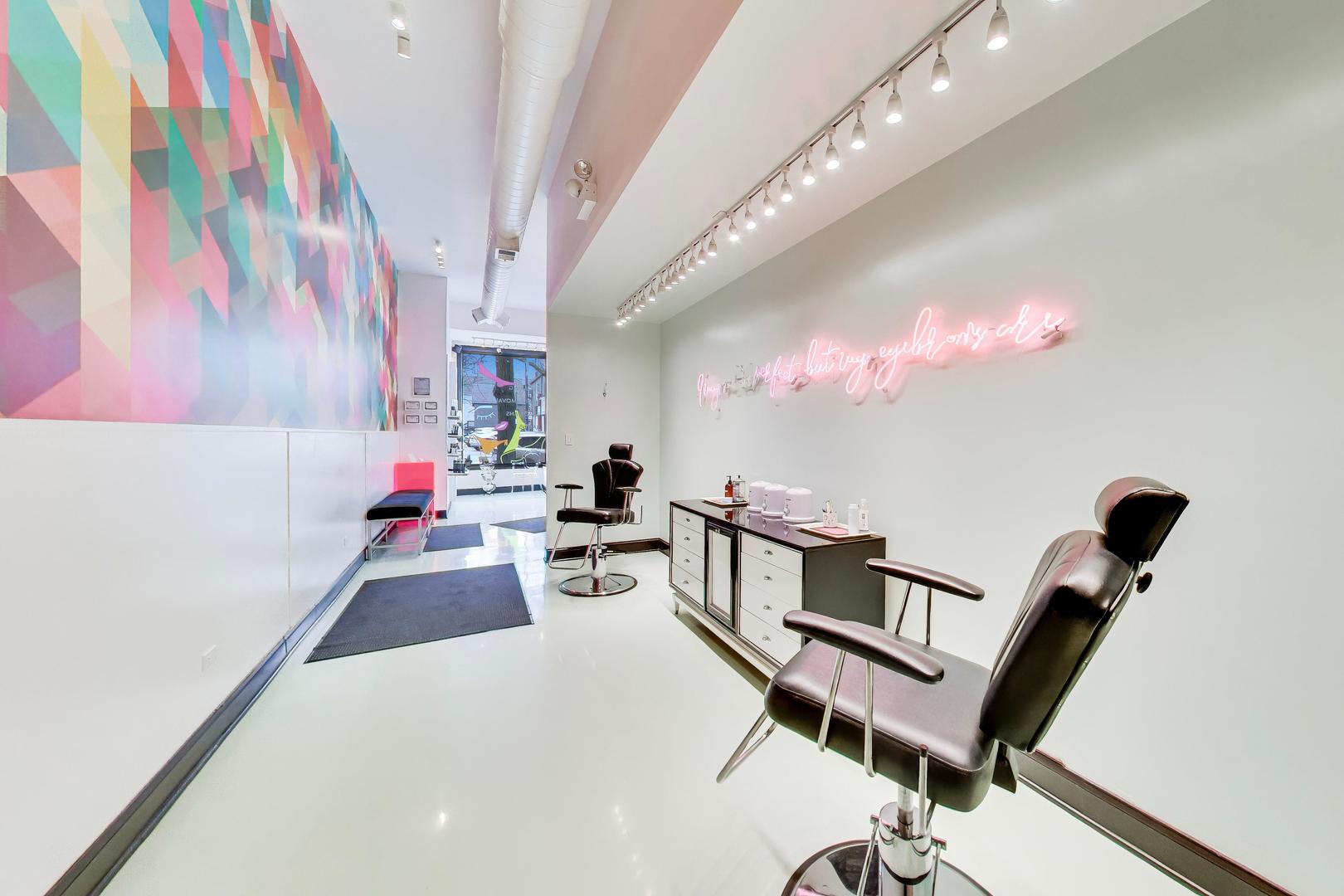 2108 West Roscoe Street Chicago IL 60618