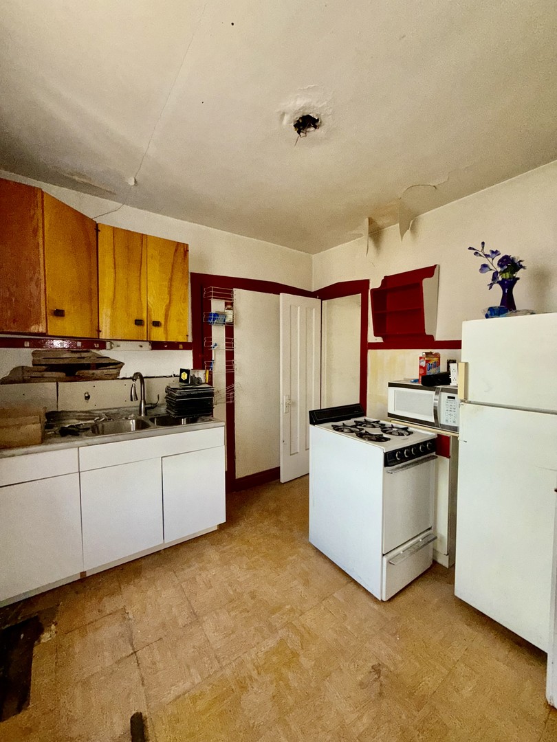 5150 West Ohio Street Chicago IL 60644