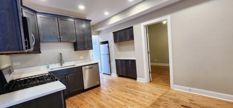 3816 West Montrose Avenue Chicago IL 60618