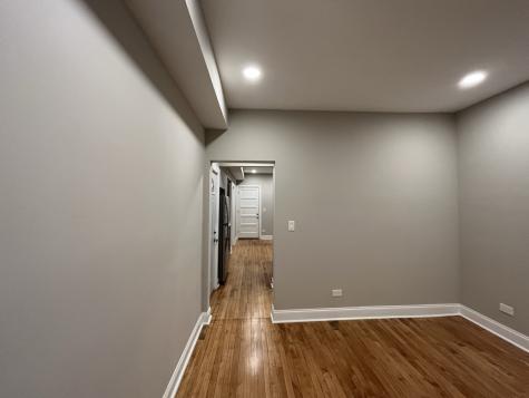 3816 West Montrose Avenue Chicago IL 60618
