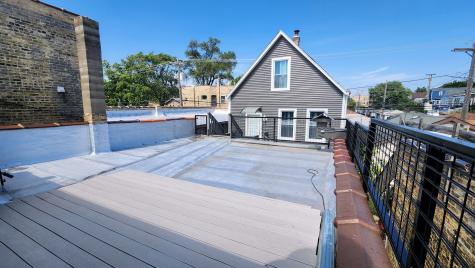 3816 West Montrose Avenue Chicago IL 60618