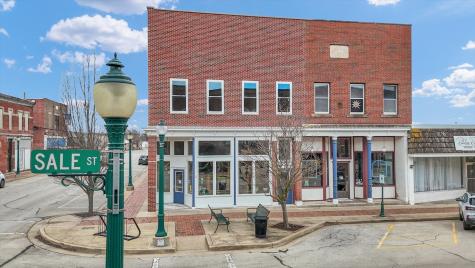 101 West Sale Street Tuscola IL 61953