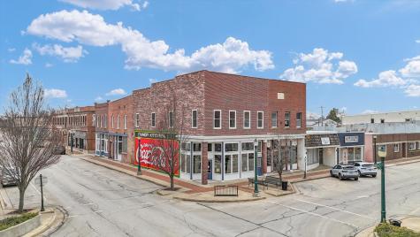 101 West Sale Street Tuscola IL 61953