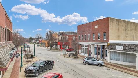 101 West Sale Street Tuscola IL 61953