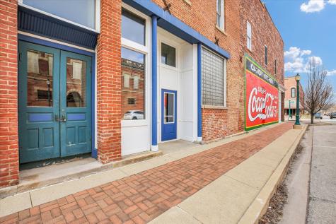 101 West Sale Street Tuscola IL 61953