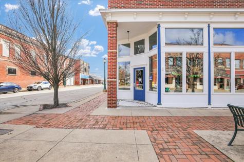 101 West Sale Street Tuscola IL 61953