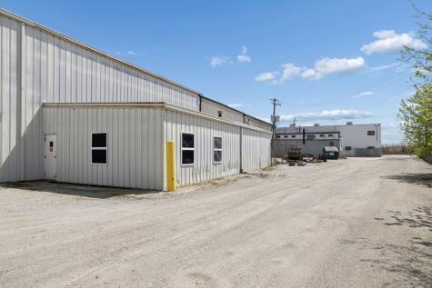 379 East 147th Street Harvey IL 60426
