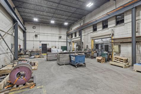379 East 147th Street Harvey IL 60426