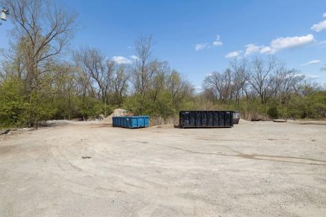 379 East 147th Street Harvey IL 60426