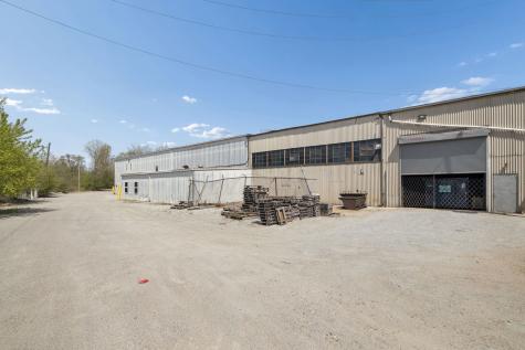 379 East 147th Street Harvey IL 60426