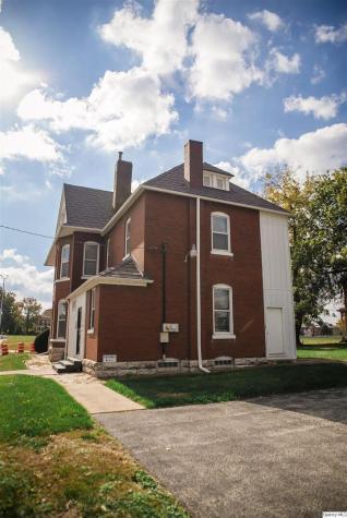 1535 Broadway Quincy IL 62301