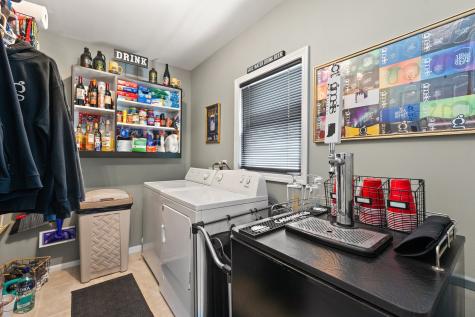 19061 Wentworth Avenue Lansing IL 60438