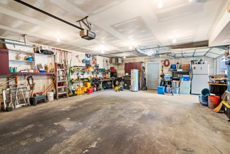 19061 Wentworth Avenue Lansing IL 60438
