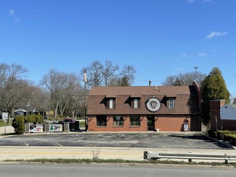 511 Rockland Road Lake Bluff IL 60044