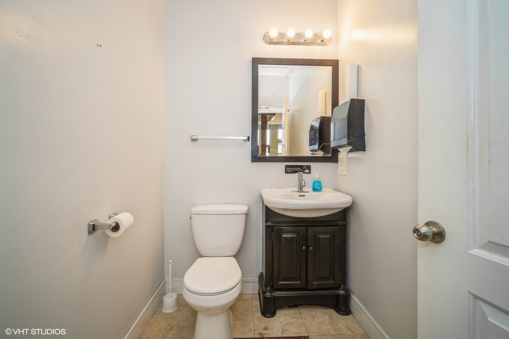 2954 West Irving Park Road Chicago IL 60618