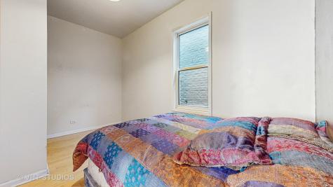 2221 West 21st Street Chicago IL 60608
