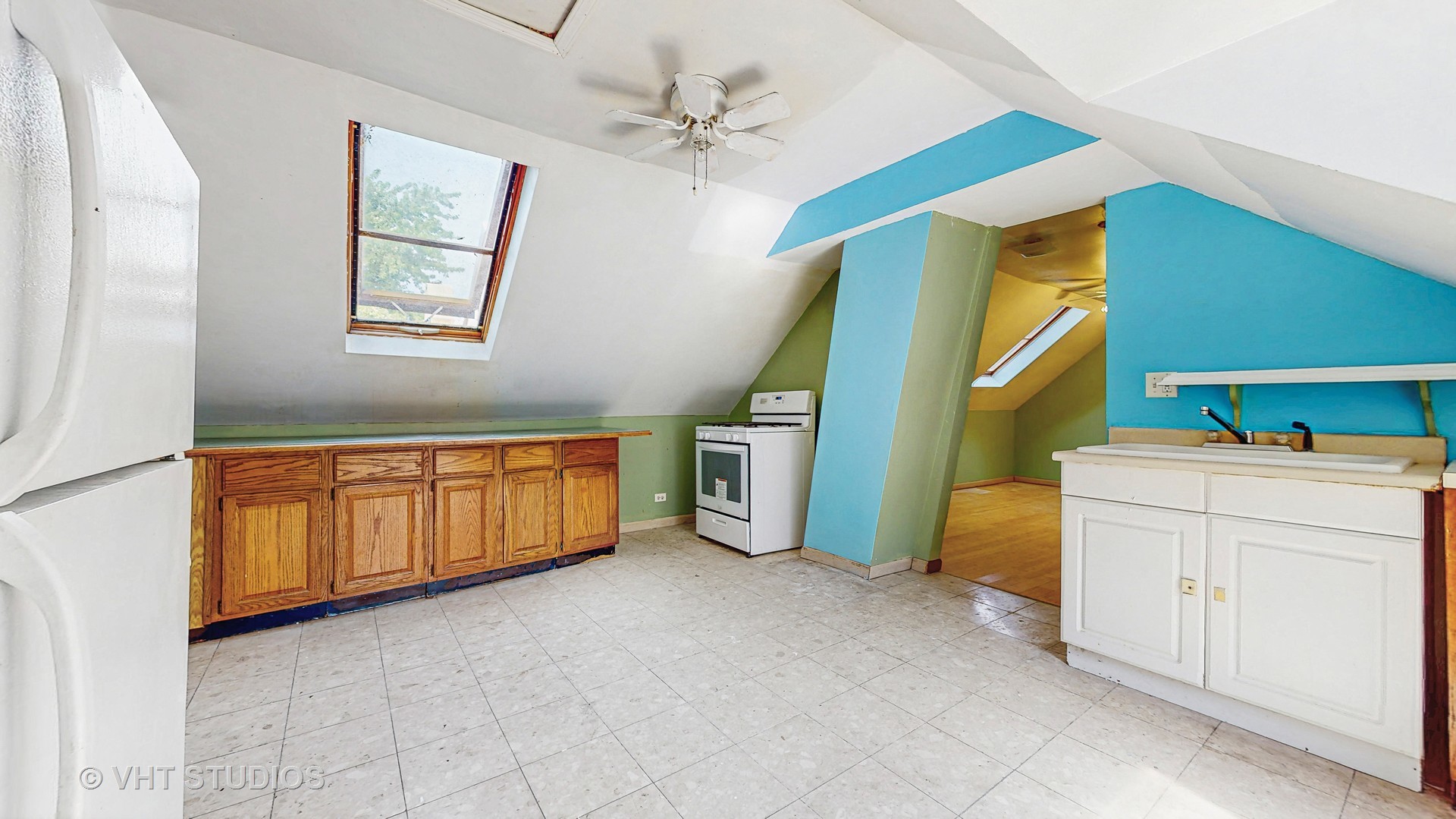2221 West 21st Street Chicago IL 60608