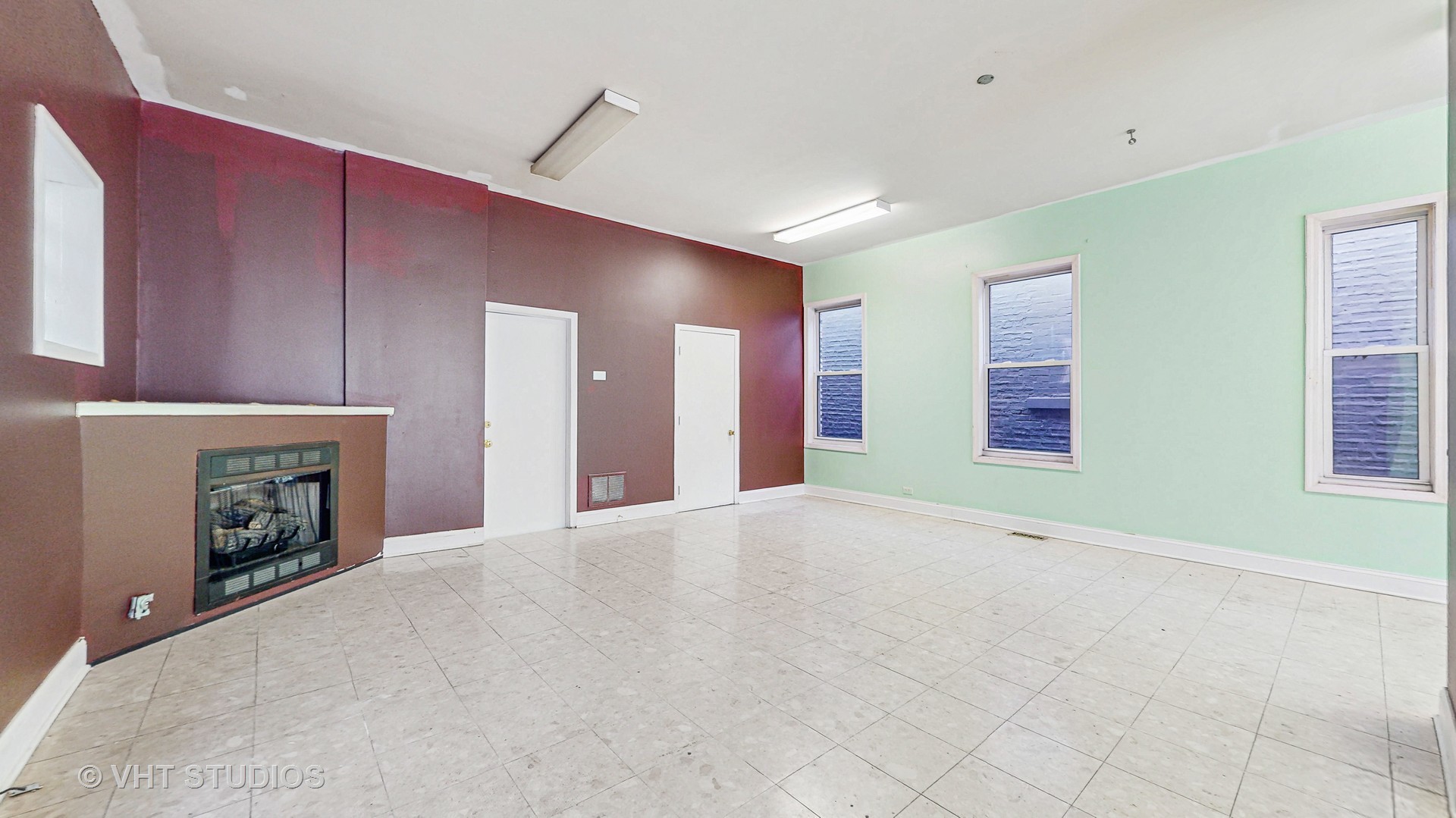 2221 West 21st Street Chicago IL 60608