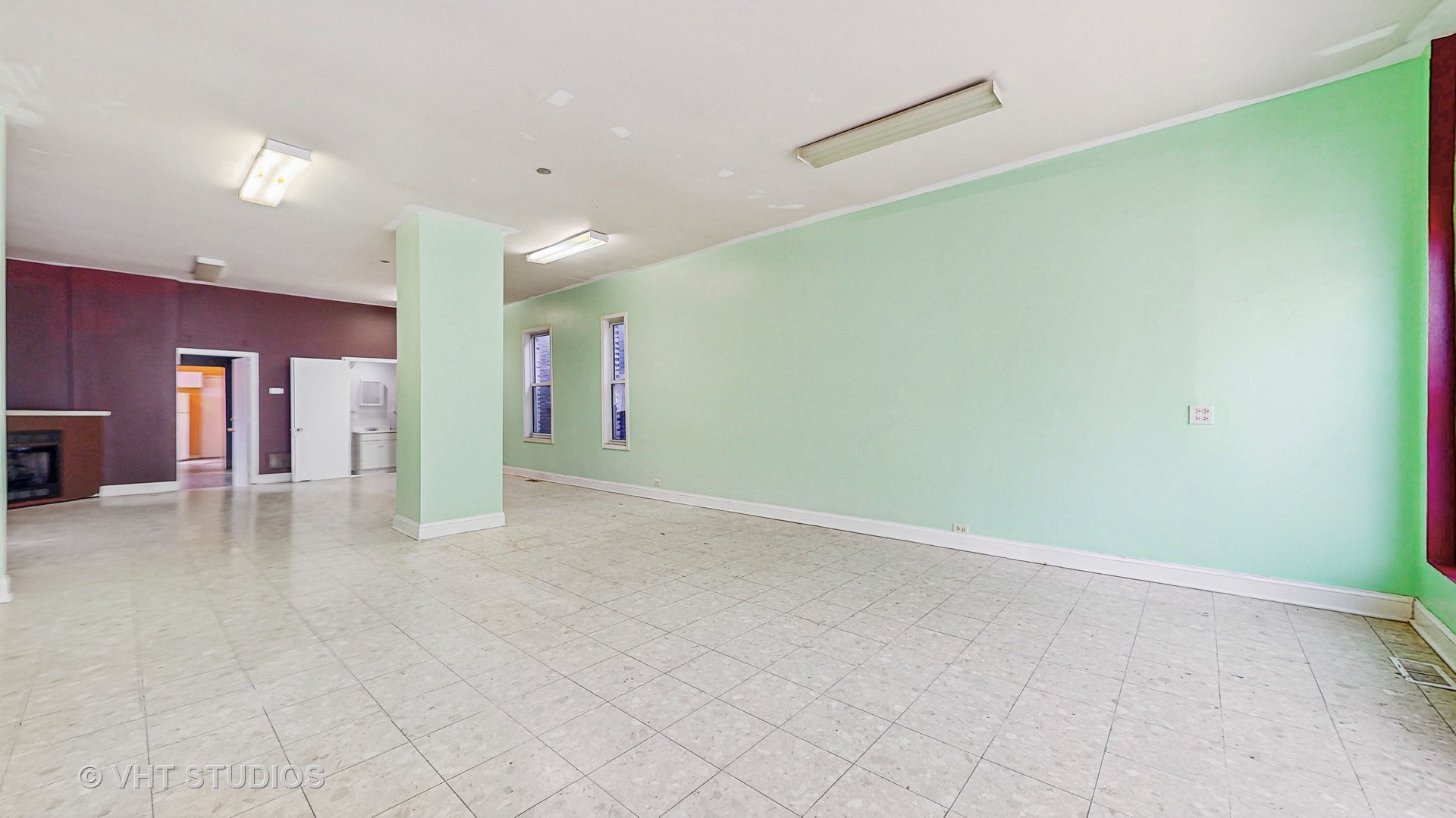 2221 West 21st Street Chicago IL 60608