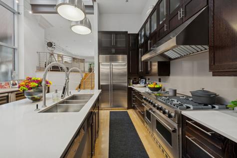 2217 North Clybourn Avenue Chicago IL 60614