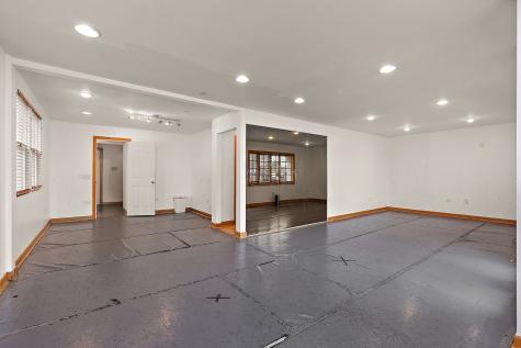 6401 West 107th Street Worth IL 60482