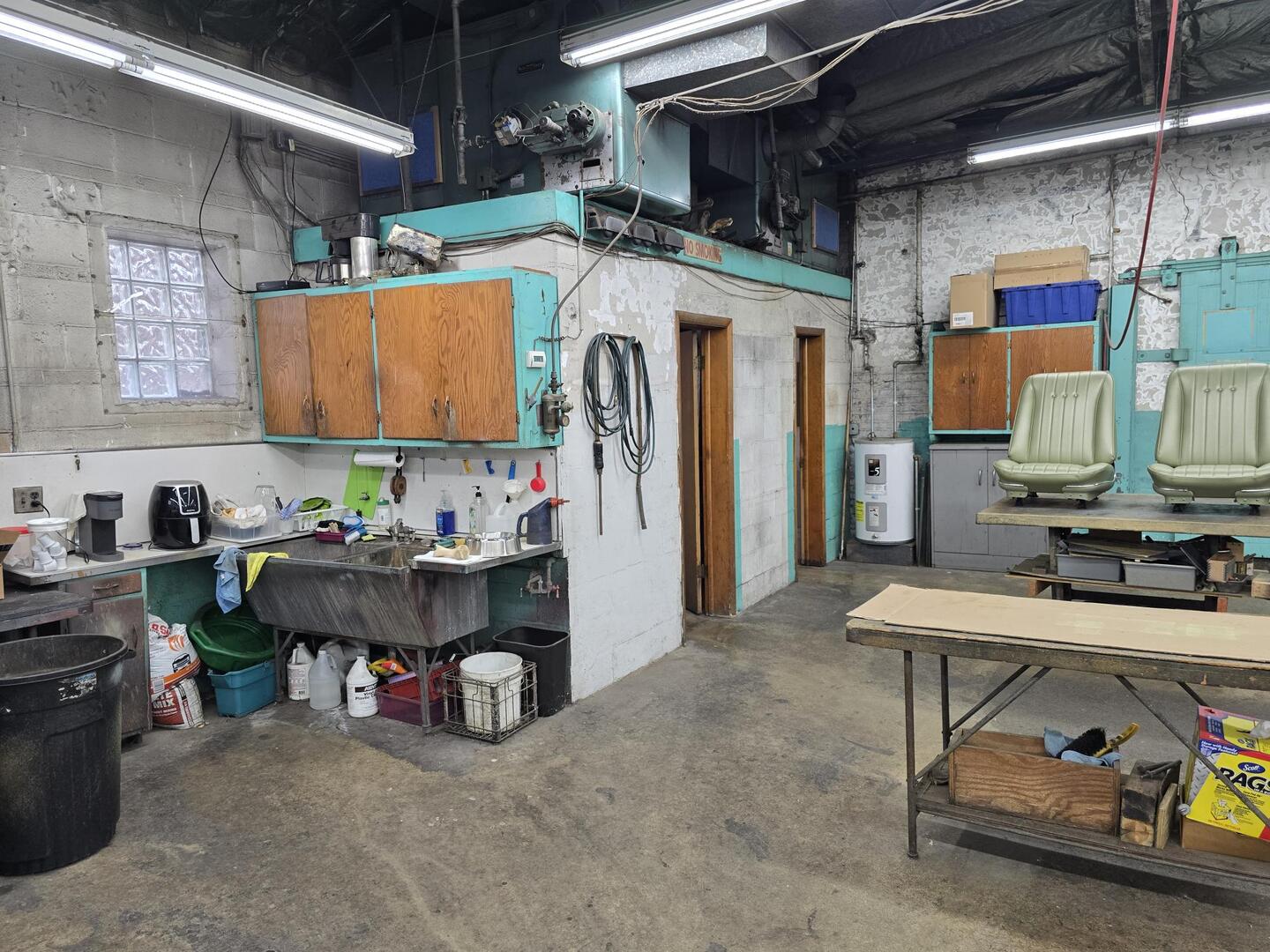 6247 North Clark Street Chicago IL 60660