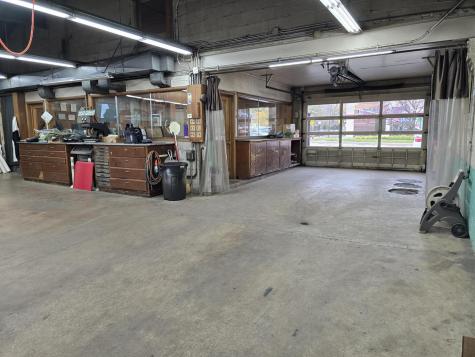 6247 North Clark Street Chicago IL 60660
