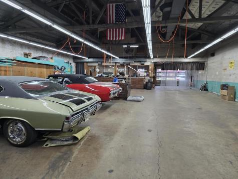 6247 North Clark Street Chicago IL 60660
