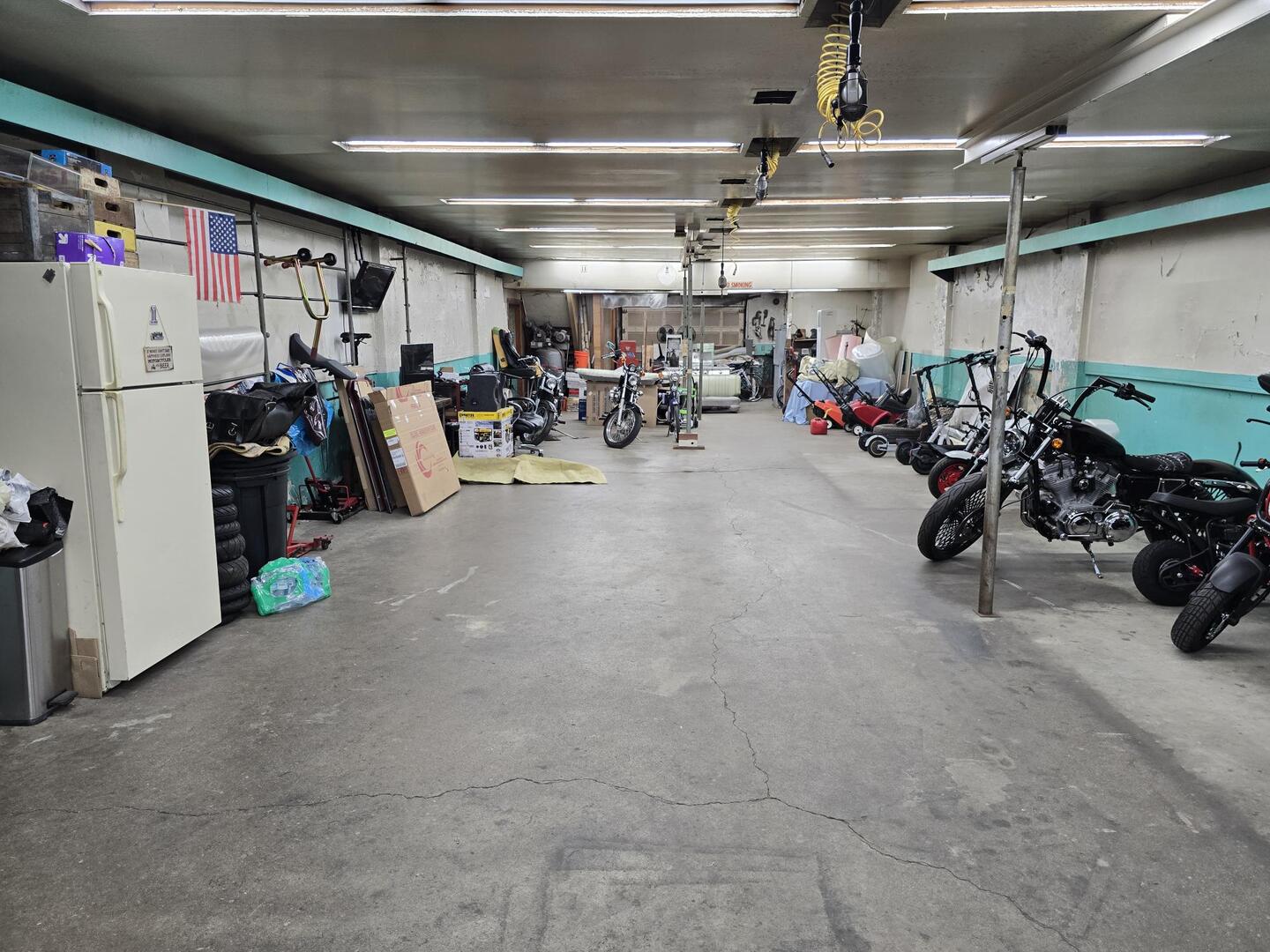6247 North Clark Street Chicago IL 60660