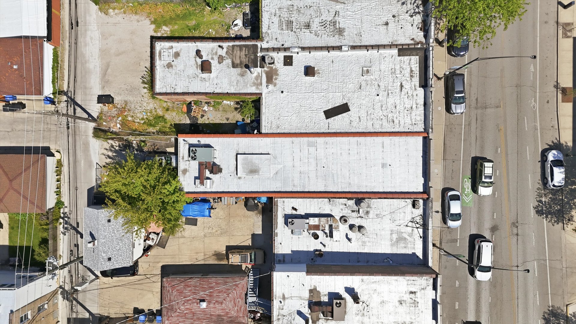 3348 West Montrose Avenue Chicago IL 60618